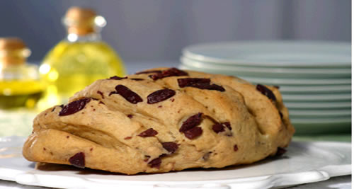 pão integral com azeitonas