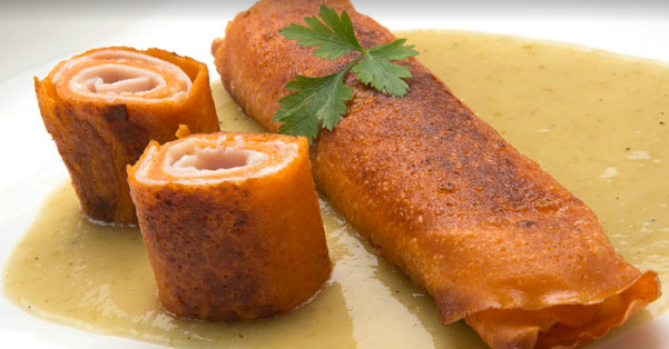 crepes de peru e queijo